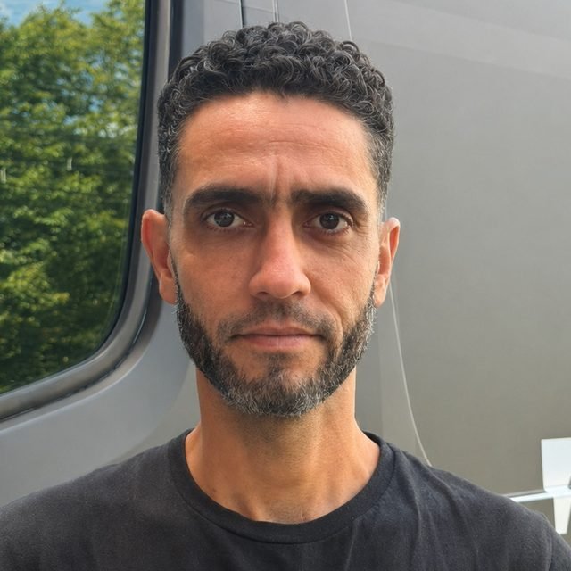 Leonardo Goncalves, Supervisor & Lead Carpenter, TLC General Contractors Inc.